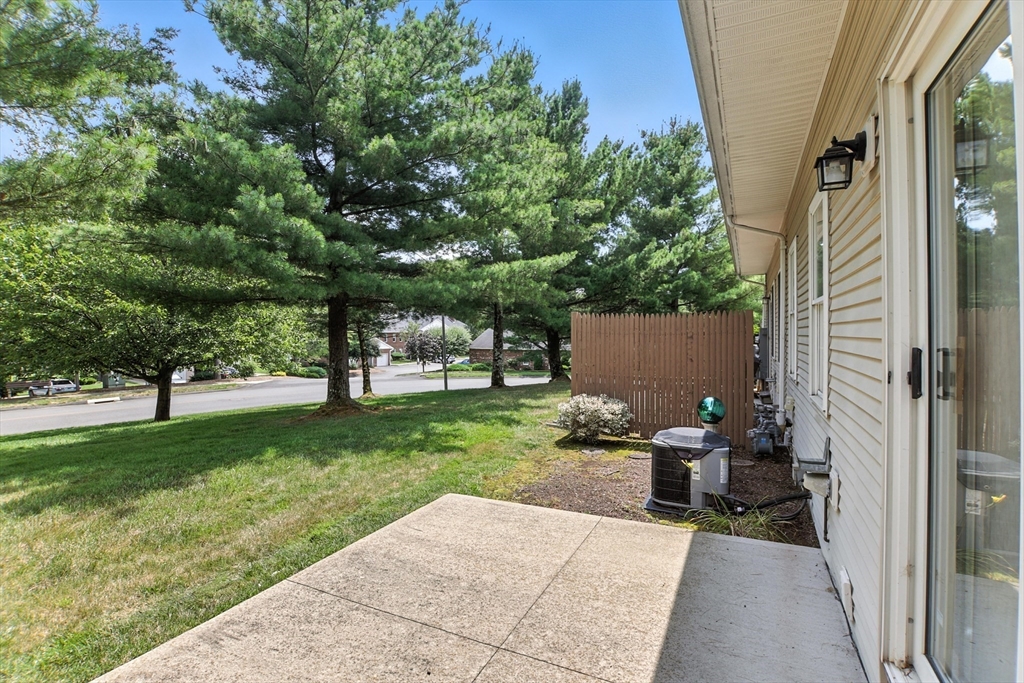 17 Castle Hills Road, Unit G Agawam, MA 01001 - Photo 35 of 41 Gallery Image 35