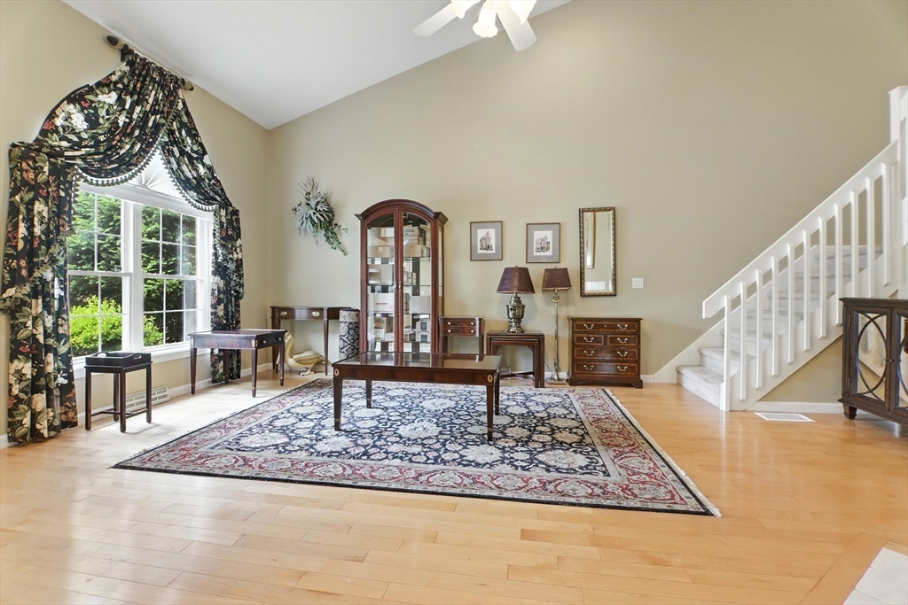 17 Castle Hills Road, Unit G Agawam, MA 01001 - Photo 9 of 41 Gallery Image 9