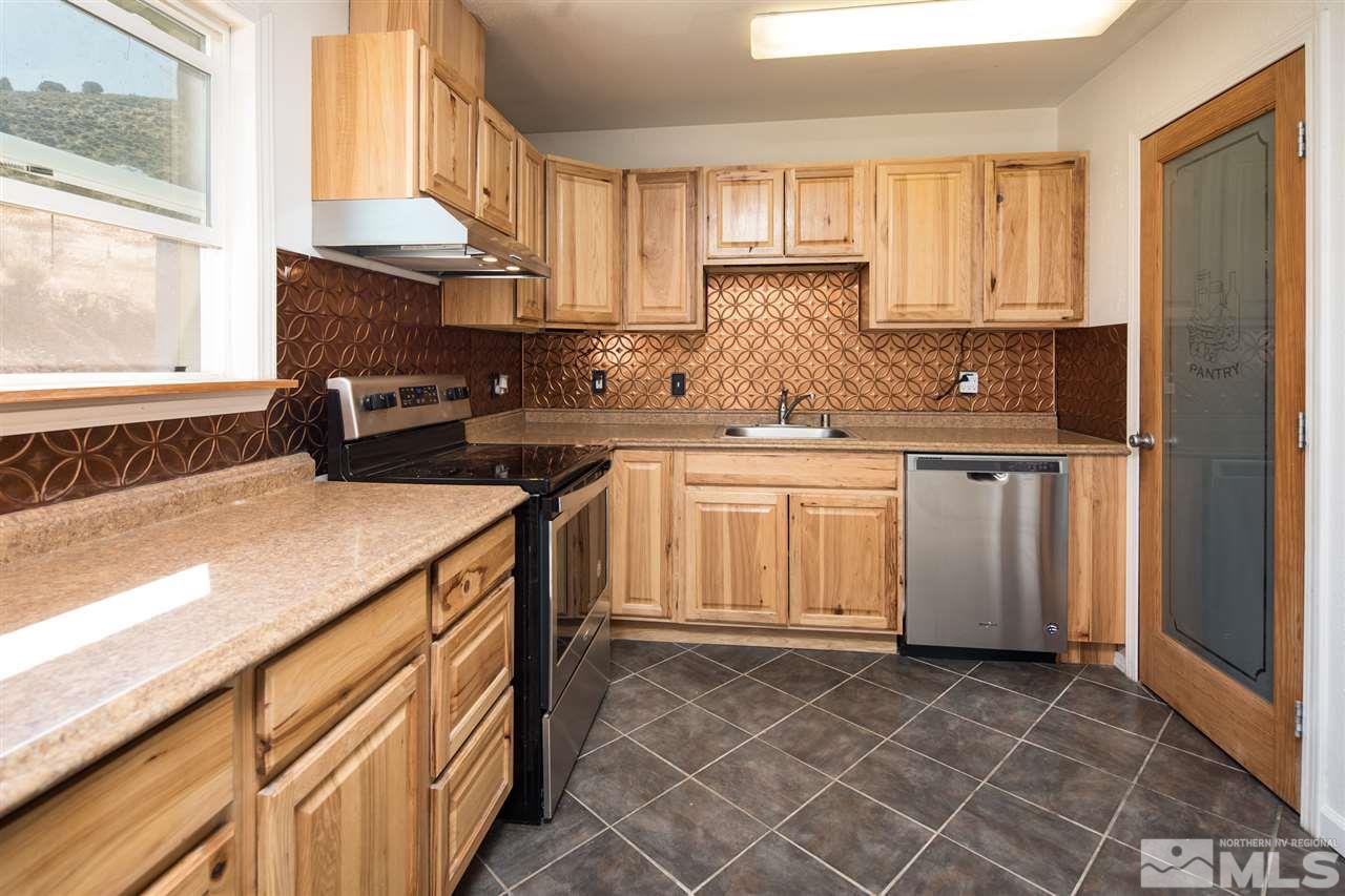 16250 Fetlock Drive Reno, NV 89508 - Photo 5 of 23 Photo 5