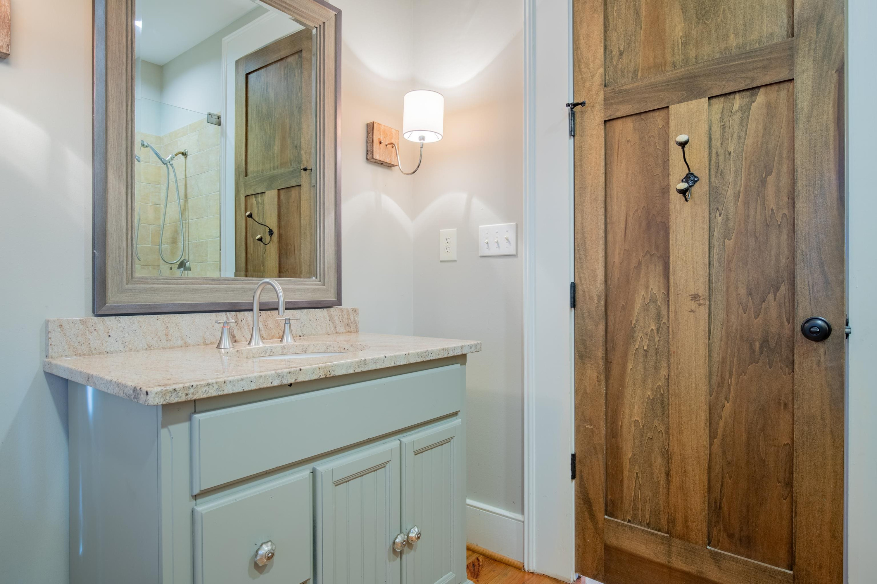616 Mills Street Raleigh, NC 27608 - Photo 14 of 30 Photo 14