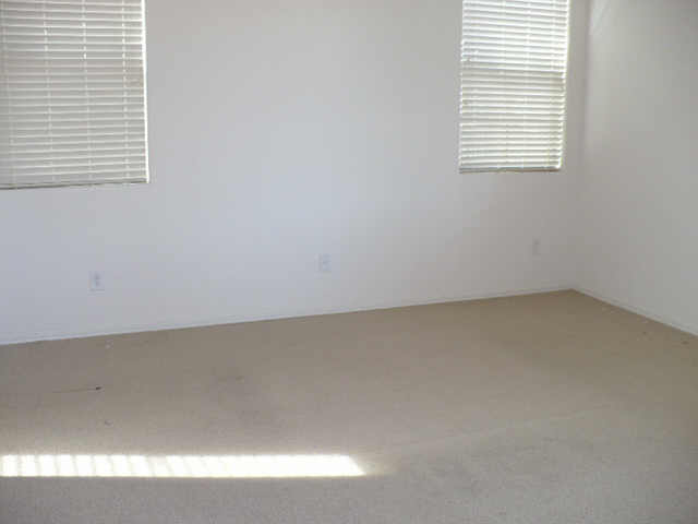 2333 West Sleepy Ranch Road Phoenix, AZ 85085 - Photo 2 of 6