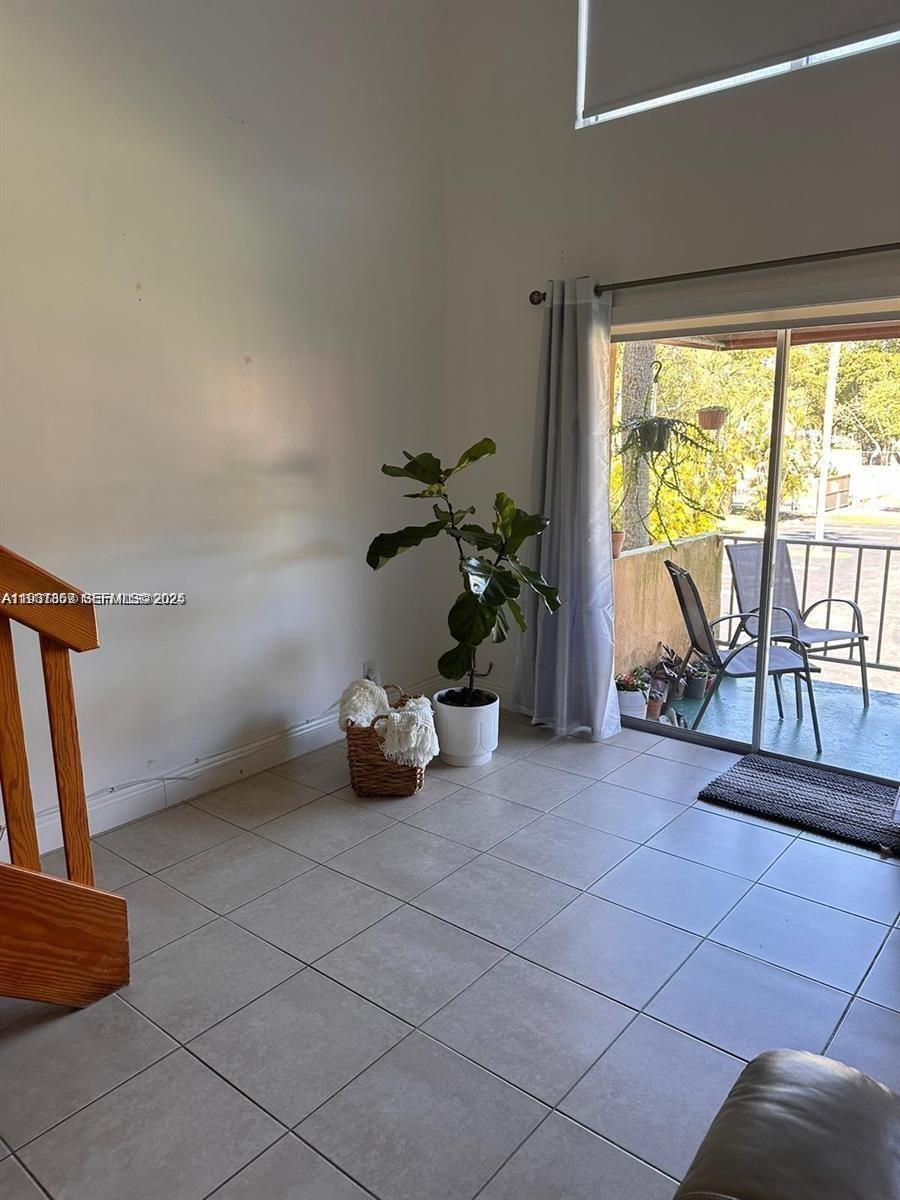 18101 Northwest 68th Avenue, Unit C202 Hialeah, FL 33015 - Photo 5 of 9