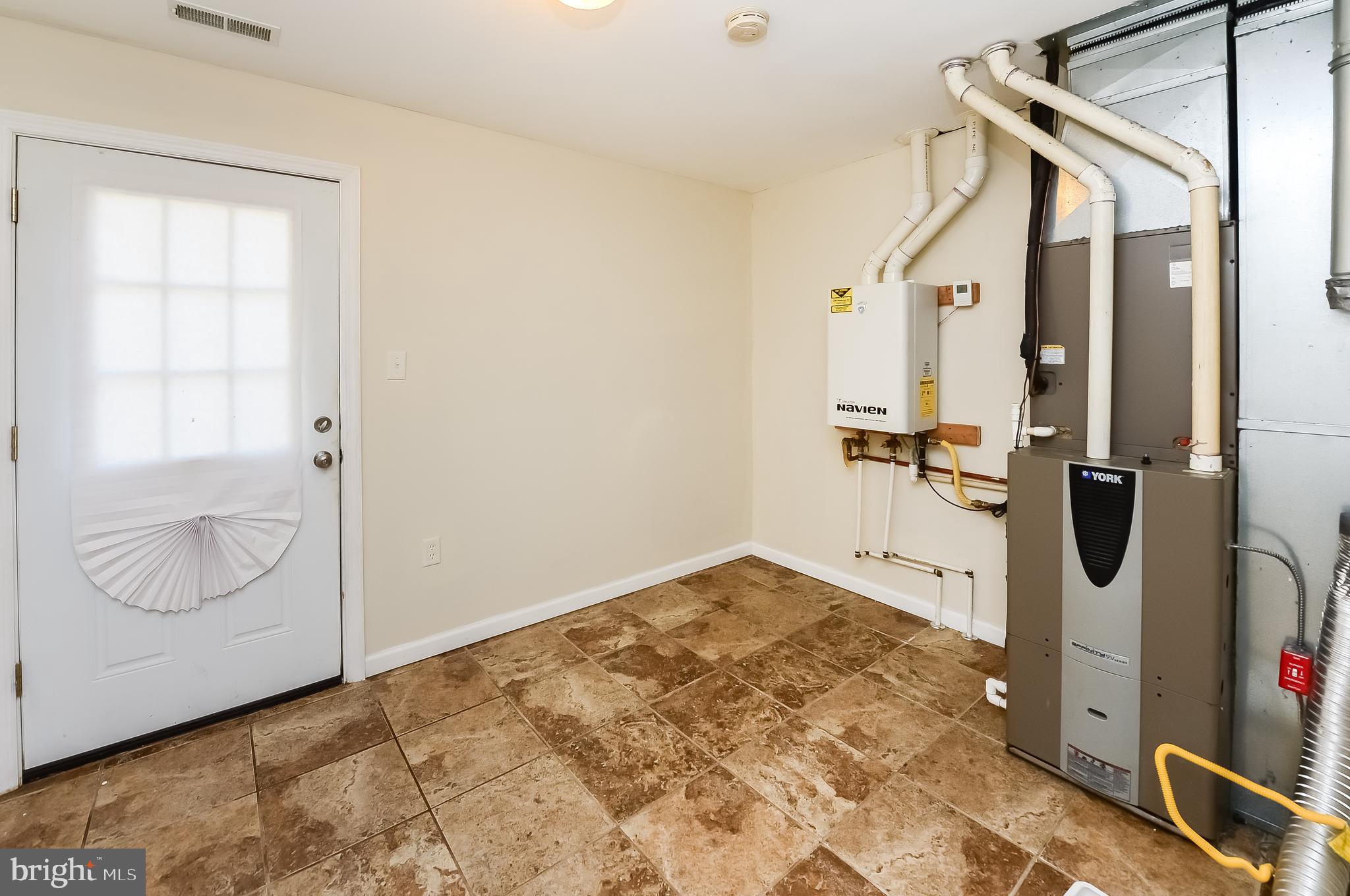 50 Linden Road Burlington, NJ 08016 - Photo 15 of 25 Laundry Room