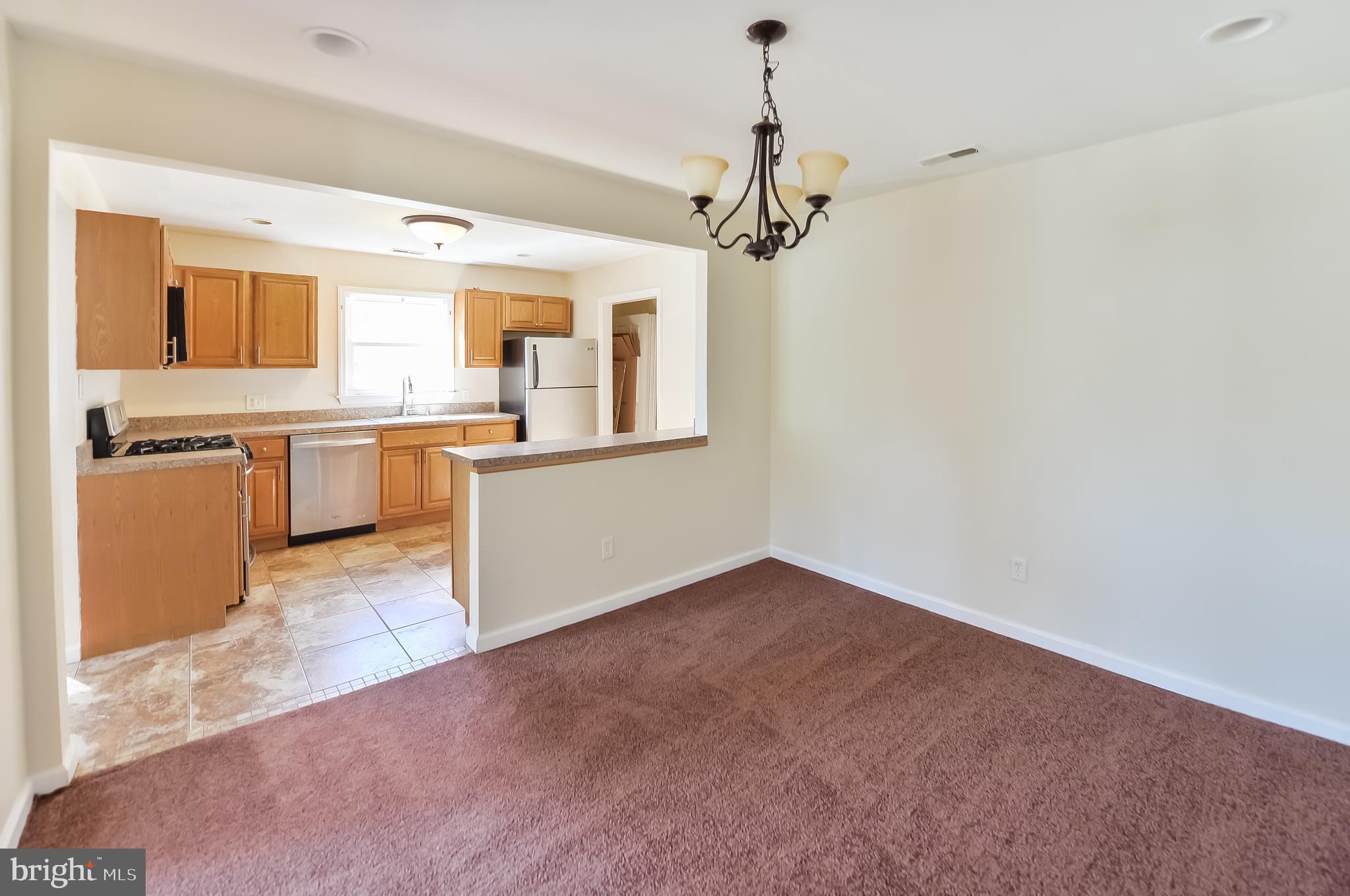 50 Linden Road Burlington, NJ 08016 - Photo 10 of 25 Dining Room