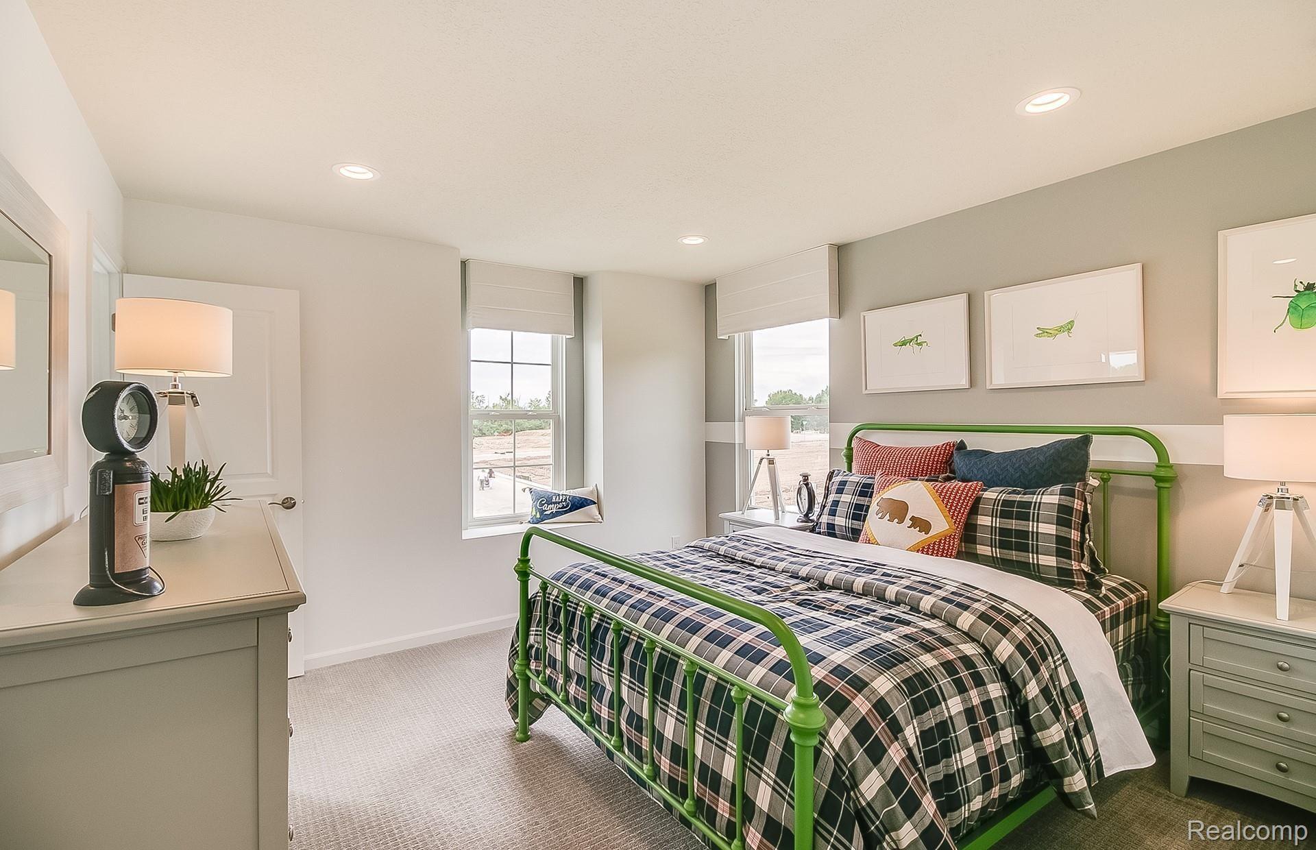 685 Reef Drive Canton, MI 48187 - Photo 14 of 15 Boardwalk - North Sky - MI (26).jpg