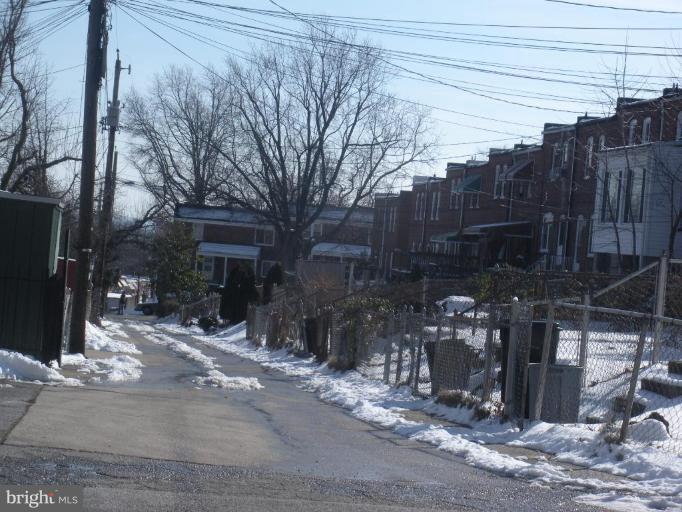 2719 North Rosedale Street Baltimore, MD 21216 - Photo 19 of 20 Alley view