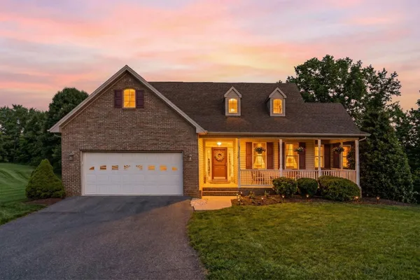 $519,900 | 12 Little John Court, Waynesboro, VA 22980