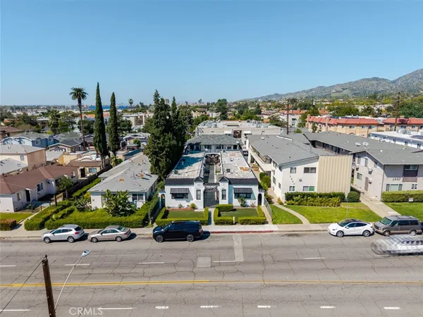 $2,250 | 1051 Western Avenue, Unit B, Glendale, CA 91201