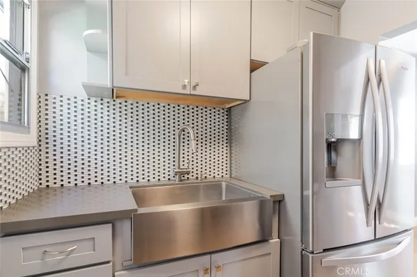 $2,250 | 1051 Western Avenue, Unit B, Glendale, CA 91201