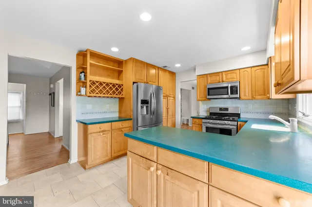 $799,000 | 37 Nassau Drive, Lawrenceville, NJ 08648