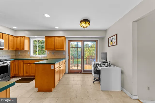 $799,000 | 37 Nassau Drive, Lawrenceville, NJ 08648