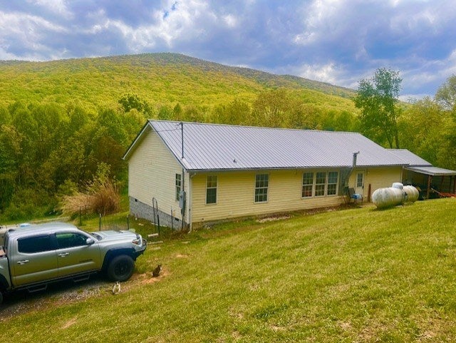 1677 Grapefield Road Bastian, VA 24314 - Photo 23 of 27 Gallery Image 23