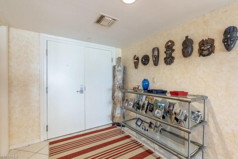 4451 Gulf Shore Boulevard North, Unit 1005 Naples, FL 34103 - Photo 5 of 48