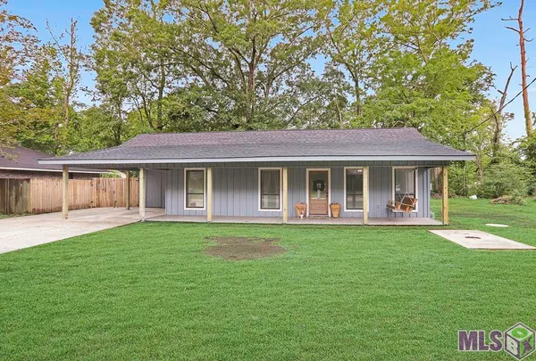 $215,000 | 29901 Magnolia Drive, Walker, LA 70785
