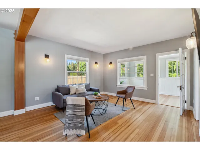 $775,000 | 3141 Odell Highway, Hood River, OR 97031