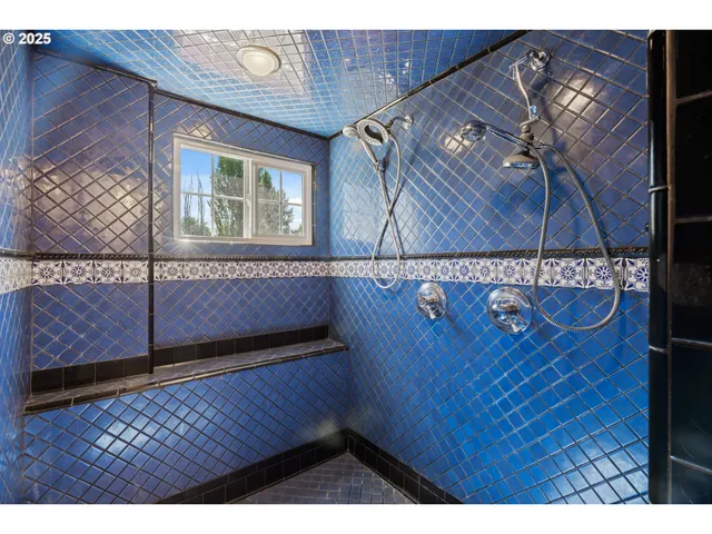 $775,000 | 3141 Odell Highway, Hood River, OR 97031