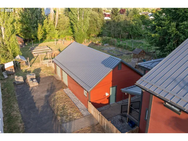 $775,000 | 3141 Odell Highway, Hood River, OR 97031