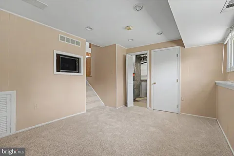 $329,900 | 602 Shue Drive, Newark, DE 19713
