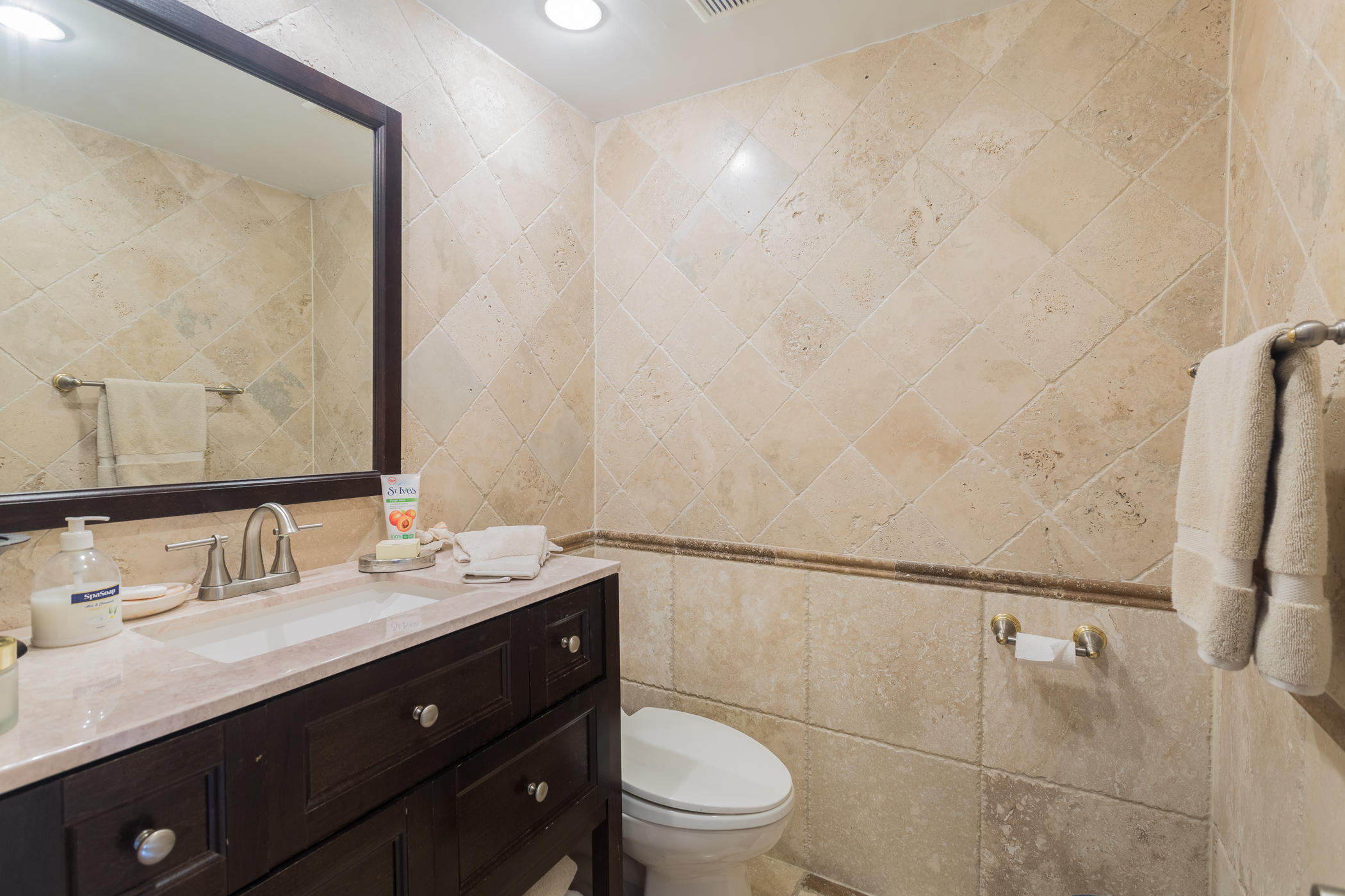 899 Jeffery Street, Unit 605 Boca Raton, FL 33487 - Photo 7 of 20 899_Jeffery_St_#605-6