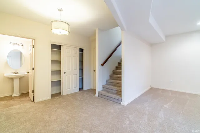 $439,900 | 11819 Island Cove Drive, Fort Wayne, IN 46845