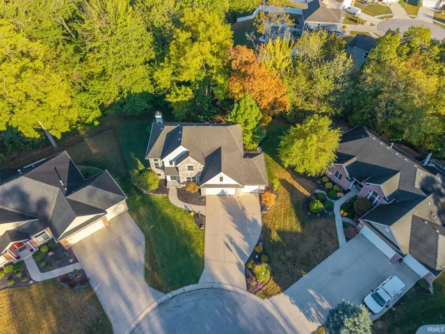 $439,900 | 11819 Island Cove Drive, Fort Wayne, IN 46845