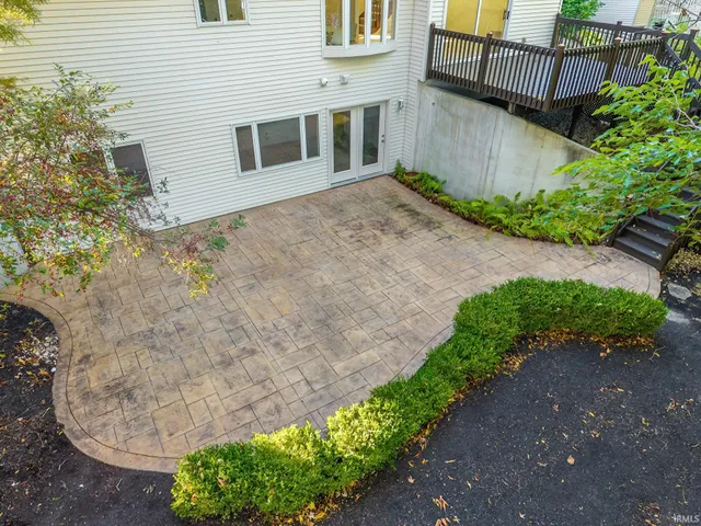 $439,900 | 11819 Island Cove Drive, Fort Wayne, IN 46845