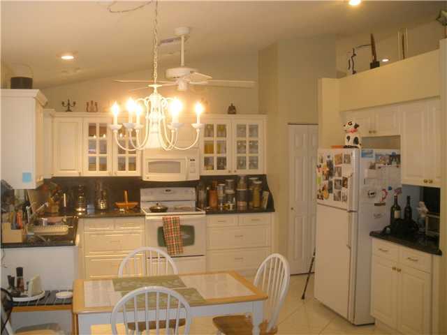 6593 Sun River Road Boynton Beach, FL 33437 - Photo 10 of 25 Additional Photo
