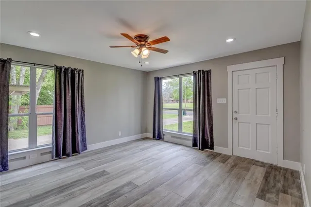 $199,999 | 623 North Main Street, Rockdale, TX 76567