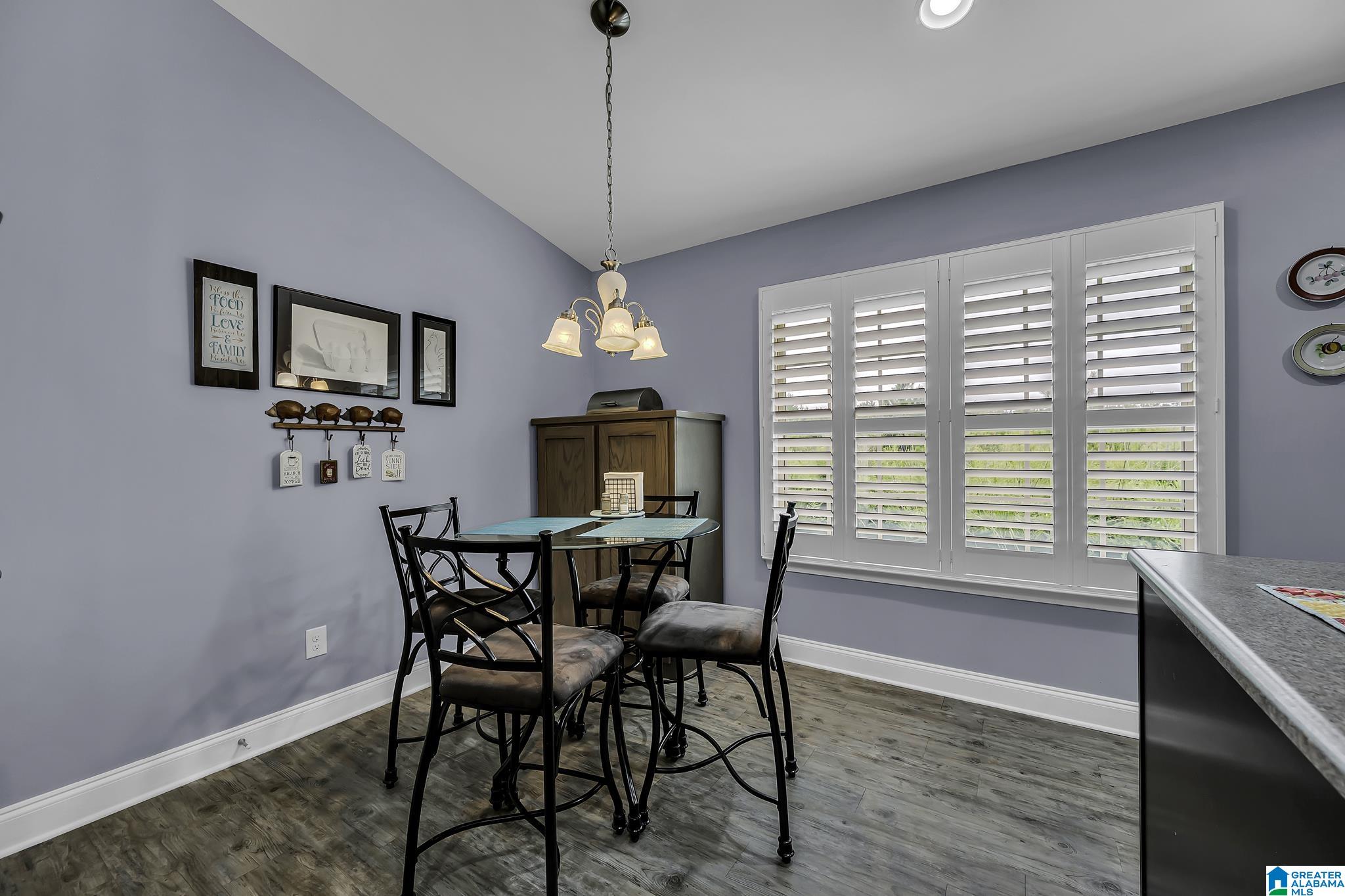 2076 Highview Way Calera, AL 35040 - Photo 9 of 32 Gallery Image 9