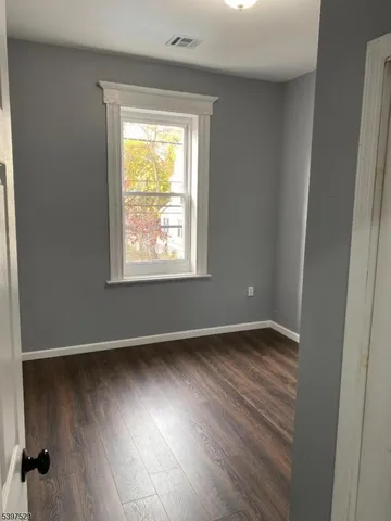 $2,200 | 540 South 20th Street, Newark, NJ 07103