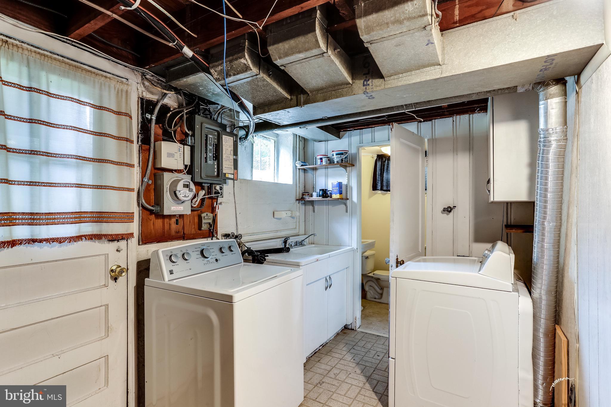 422 Greenlow Road Baltimore, MD 21228 - Photo 25 of 36