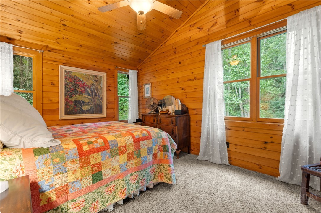 982 Jake's Mountain Road Deep Gap, NC 28618 - Photo 29 of 50 Gallery Image 29