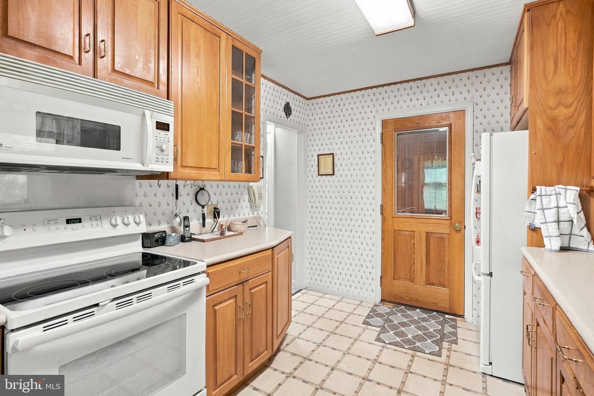 528 Montgomery Road Ambler, PA 19002 - Photo 14 of 39 Gallery Image 14