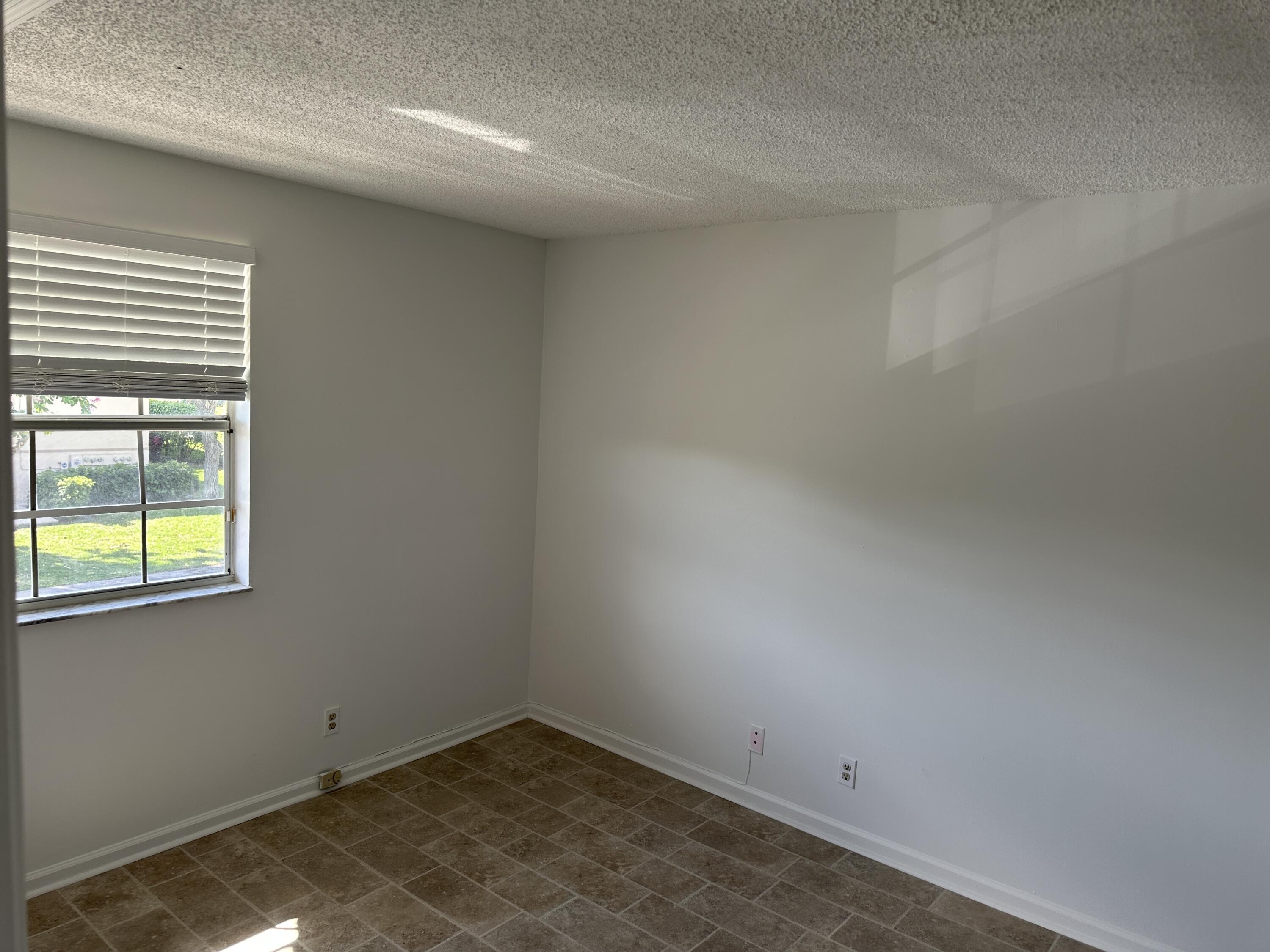 6703 Via Regina Boca Raton, FL 33433 - Photo 23 of 39 IMG_7025 (1)