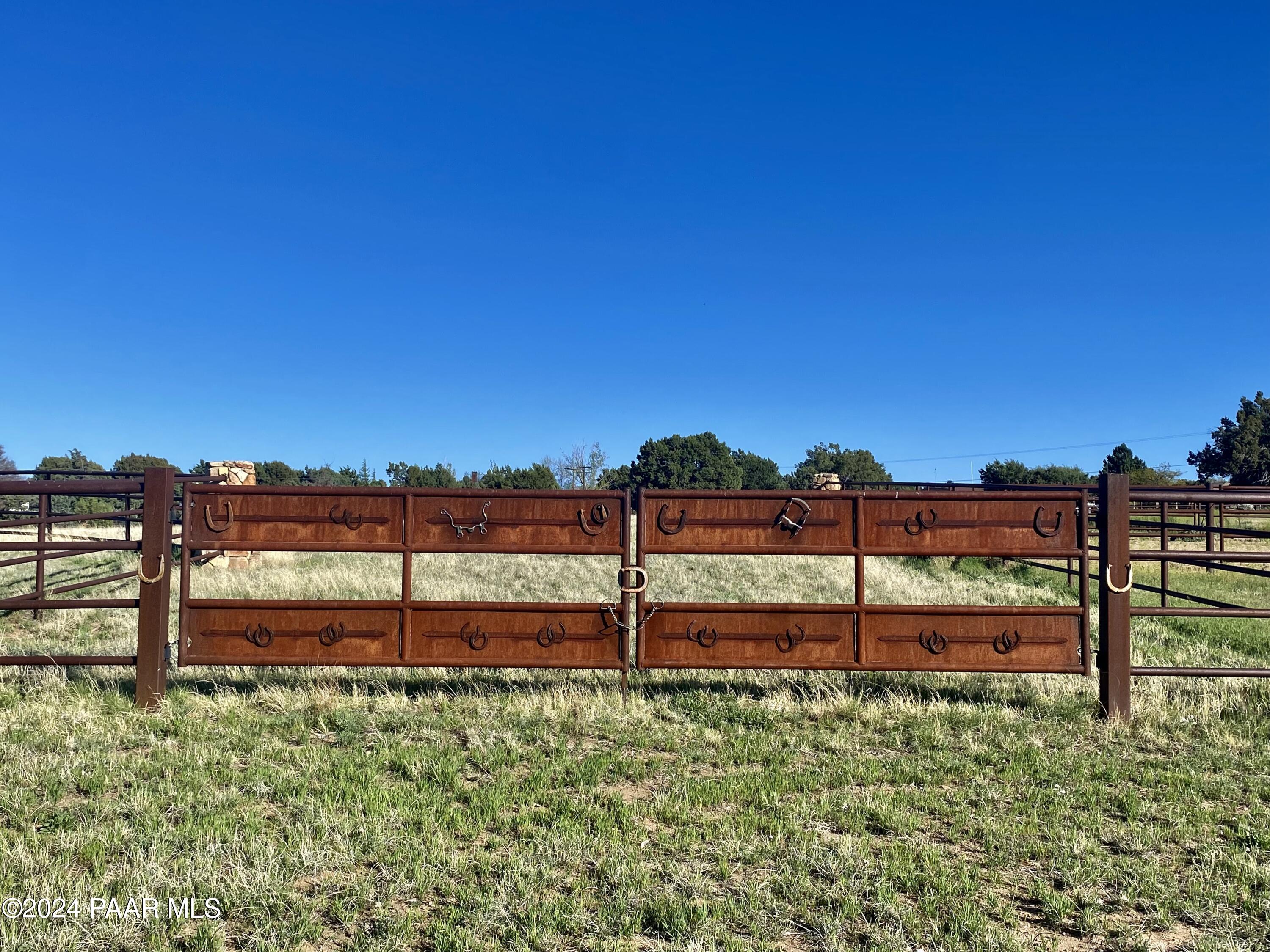 8905 North Callahan Road Prescott, AZ 86305 - Photo 3 of 4 IMG_1204