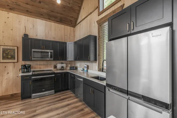 $750,000 | 130 Jolene Way, Sevierville, TN 37876