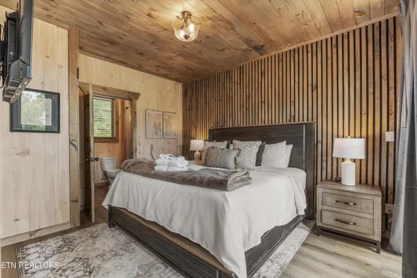 $750,000 | 130 Jolene Way, Sevierville, TN 37876