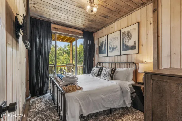 $750,000 | 130 Jolene Way, Sevierville, TN 37876