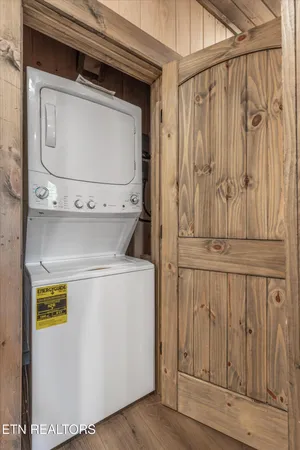 $750,000 | 130 Jolene Way, Sevierville, TN 37876