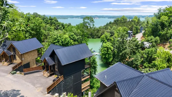 $750,000 | 130 Jolene Way, Sevierville, TN 37876