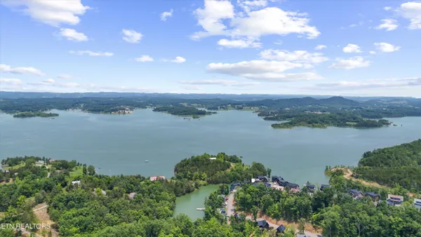 $750,000 | 130 Jolene Way, Sevierville, TN 37876