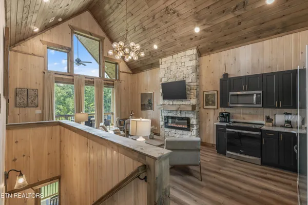 $750,000 | 130 Jolene Way, Sevierville, TN 37876