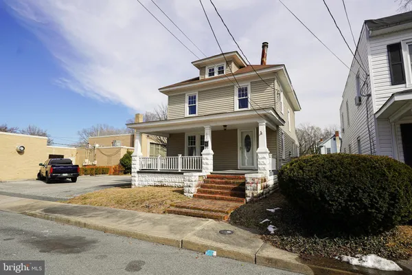 $1,595 | 605 Oak Hill Avenue, Salisbury, MD 21801