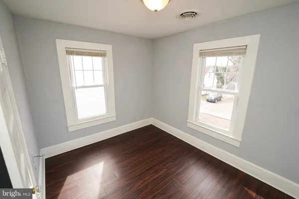 $1,595 | 605 Oak Hill Avenue, Salisbury, MD 21801