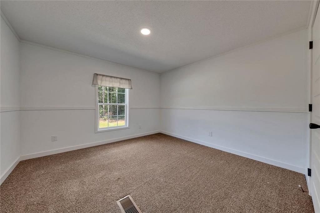 122 H D R Drive Commerce, GA 30529 - Photo 21 of 38 Gallery Image 21