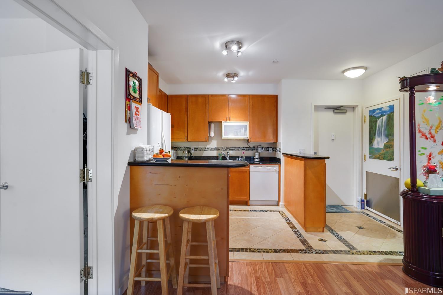 888 7th Street, Unit 120 San Francisco, CA 94107 - Photo 11 of 20