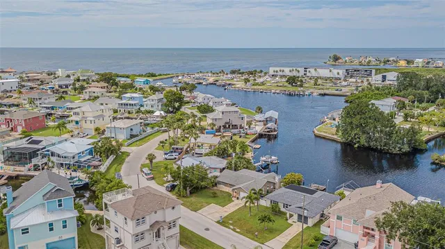 $398,900 | 6613 Harbor Drive, Hudson, FL 34667