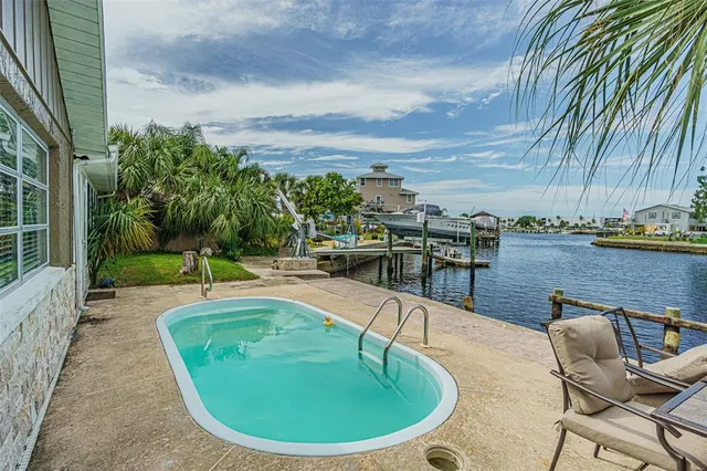 $398,900 | 6613 Harbor Drive, Hudson, FL 34667