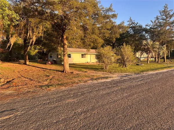 $225,000 | 15595 Northwest 27th Avenue, Citra, FL 32113