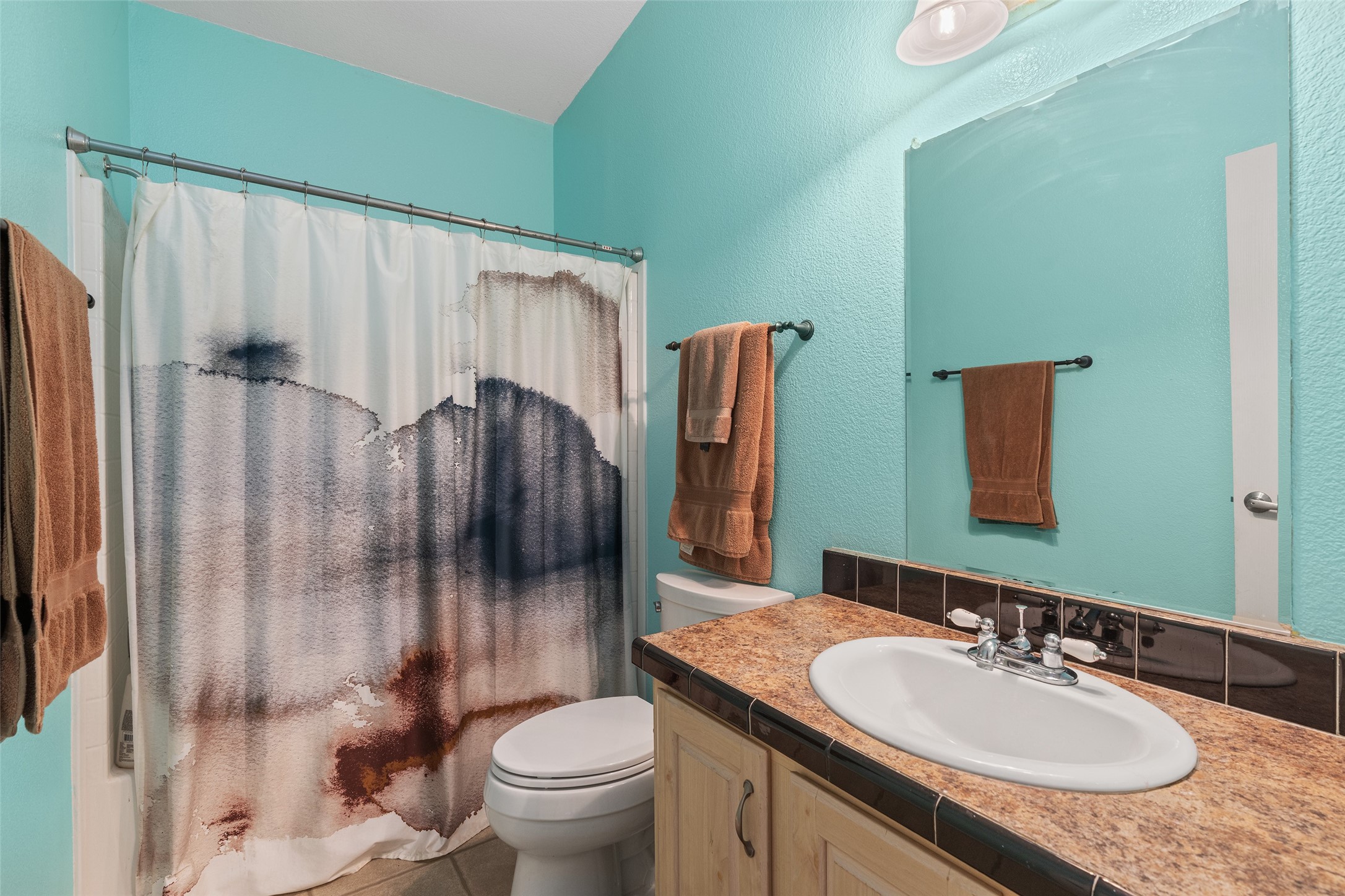 12 Apache Ridge Road Santa Fe, NM 87505 - Photo 41 of 69 bathroom